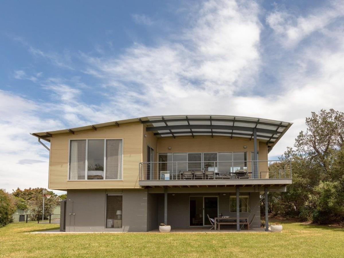 Aloha Villa Culburra Beach Exterior photo